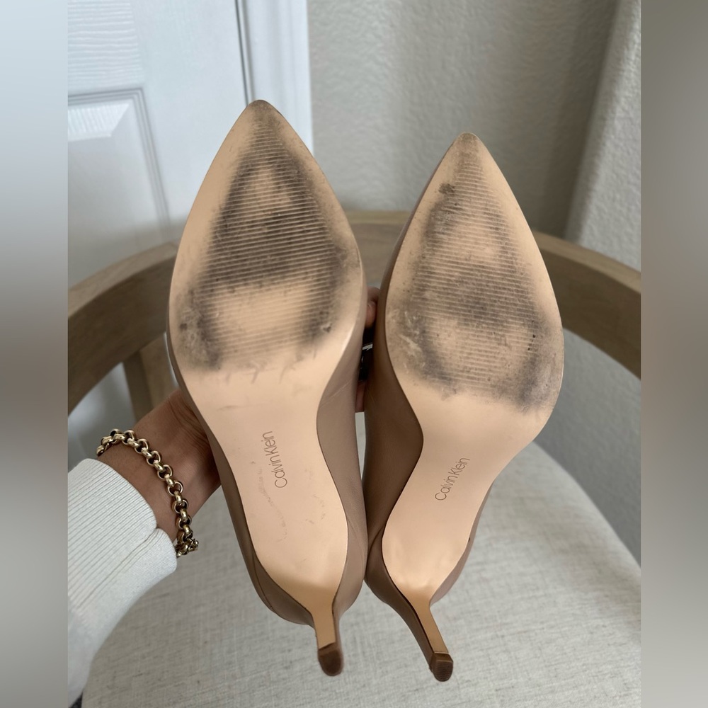 Calvin Klein Women's Kirstin Heels Business Classy Pumps - Picture 9 of 9